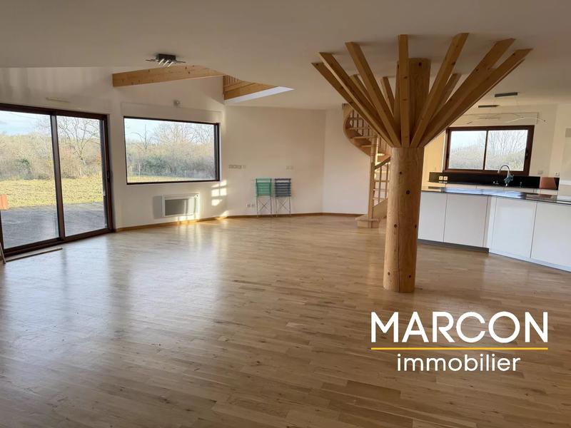 Maison - 164 m² - 4 pièces