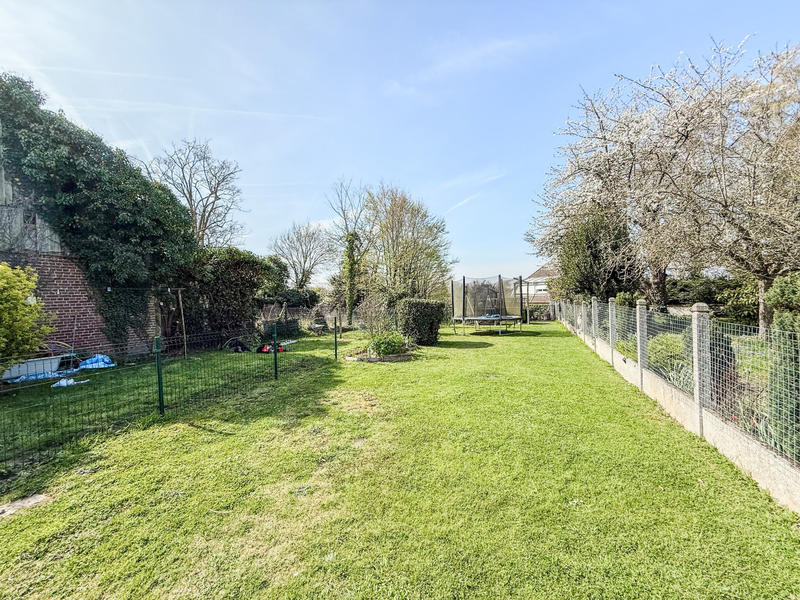 Maison - 160 m² - 7 pièces