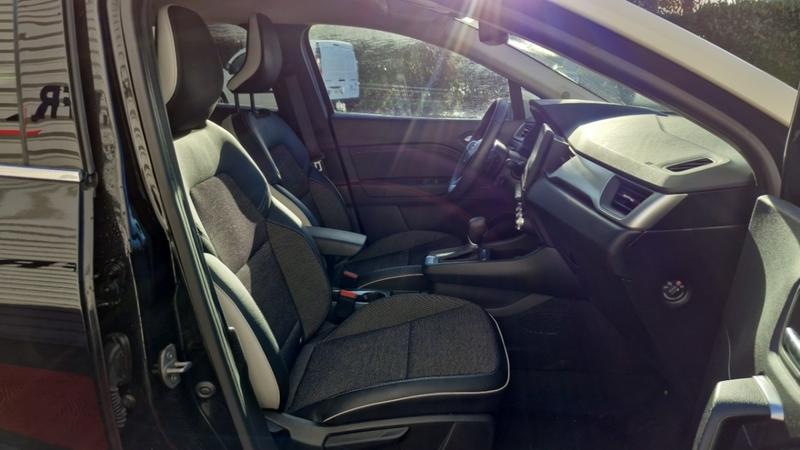 Renault Captur Mild Hybrid 160 Edc Techno