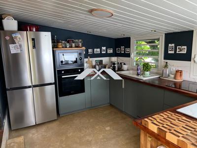 Maison - 102 m² - 6 pièces