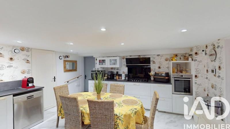 Maison - 155 m² - 6 pièces