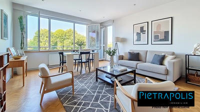 Appartement - 79 m² - 3 pièces