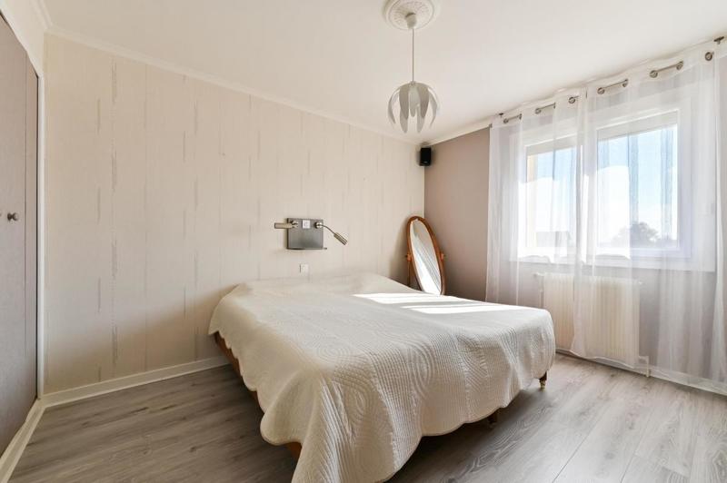 Maison - 180 m² - 6 pièces