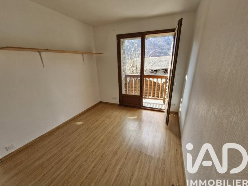 Maison - 98 m² - 5 pièces
