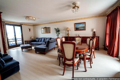 Maison - 142 m² - 6 pièces