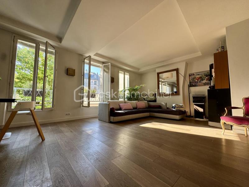 Appartement - 80 m² - 4 pièces