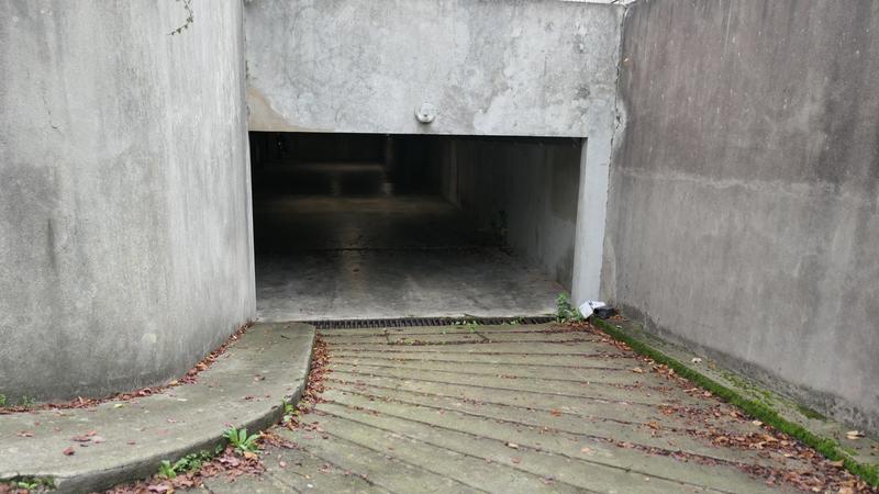 Parking / Garage - 11 m²