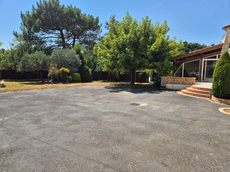 Maison - 209 m² - 7 pièces