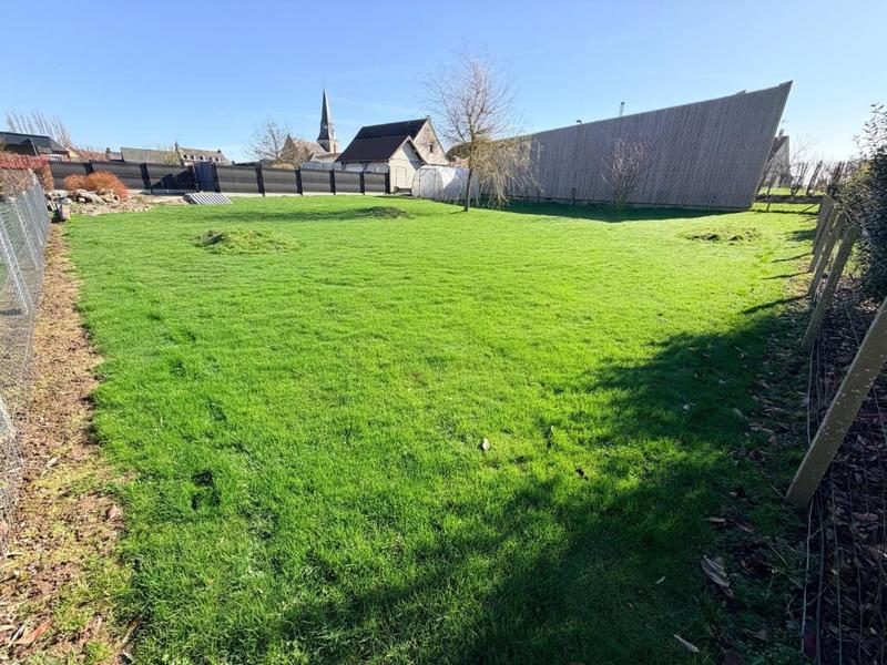Terrain constructible - 750 m²
