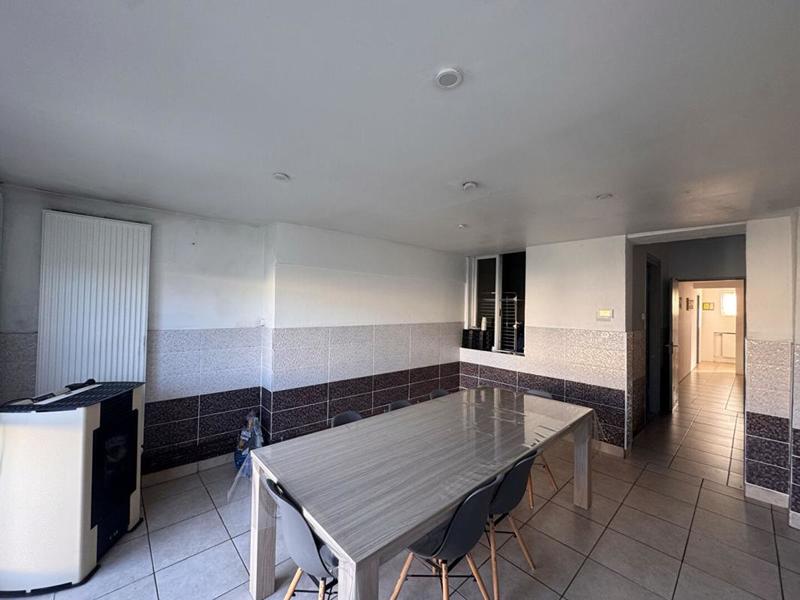 Maison - 145 m² - 7 pièces