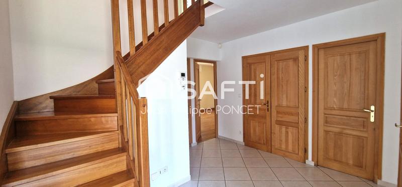 Maison - 193 m² - 7 pièces