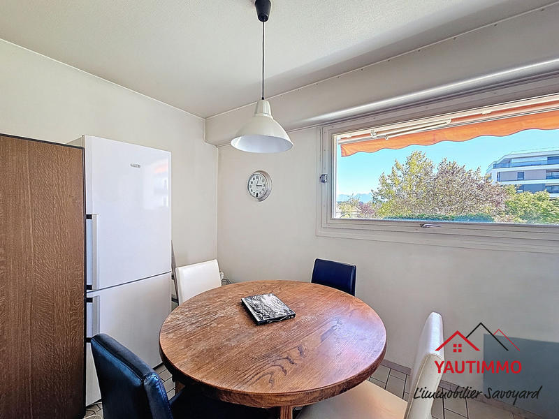 Appartement - 120 m² - 5 pièces