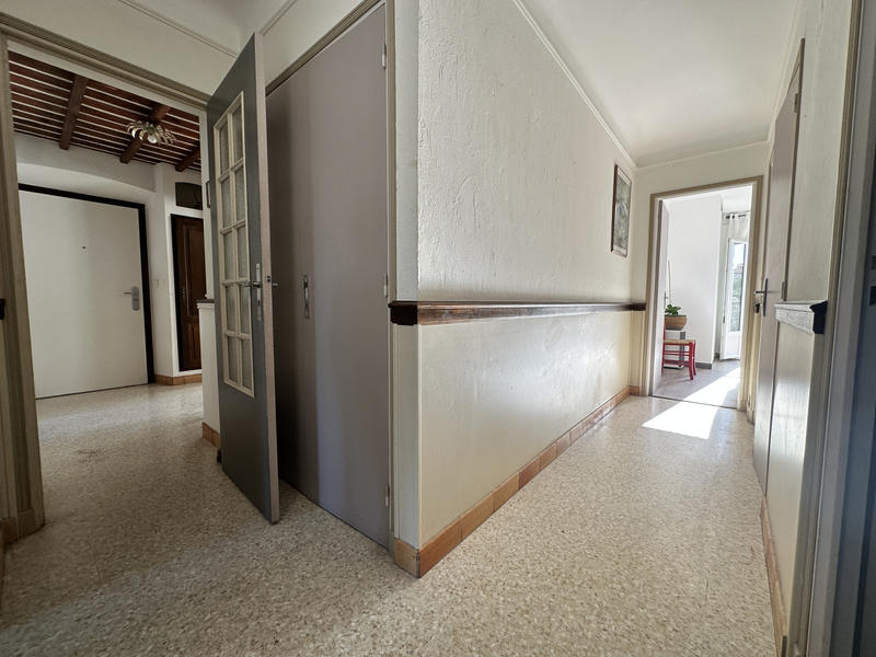 Appartement - 85 m² - 4 pièces