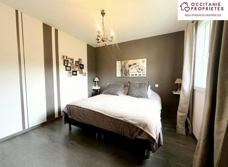 Villa - 183 m² - 6 pièces