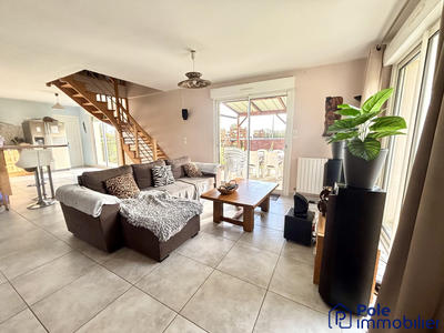 Maison contemporaine - 144 m² - 7 pièces