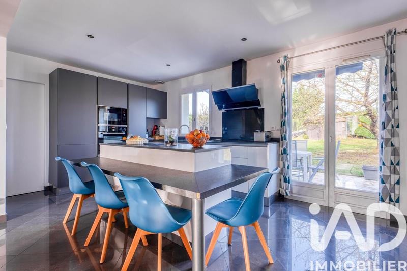 Maison - 136 m² - 6 pièces