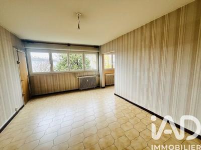 Appartement - 75 m² - 4 pièces