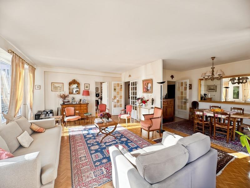 Appartement bourgeois - 130 m² - 5 pièces