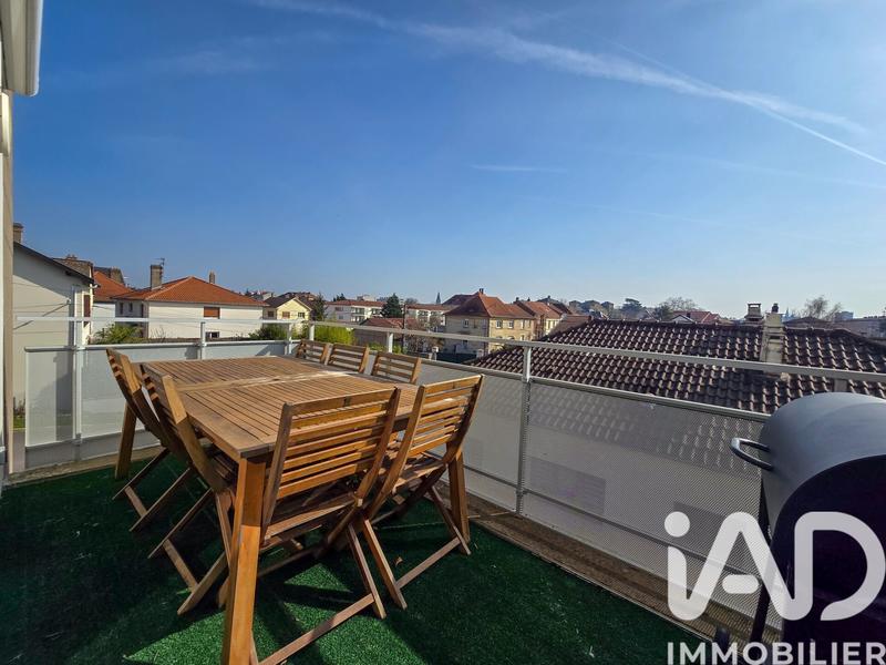 Appartement - 61 m² - 3 pièces