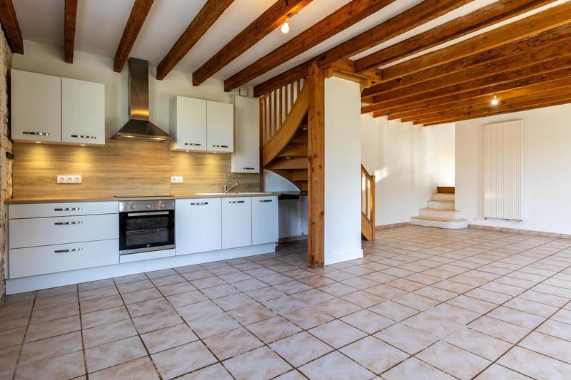 Maison - 95 m² - 5 pièces
