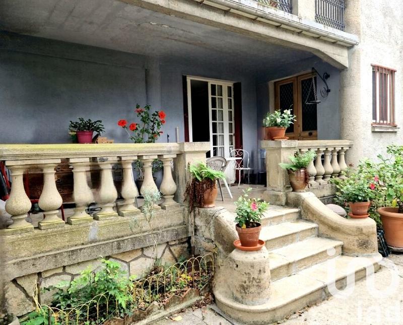 Maison - 170 m² - 8 pièces