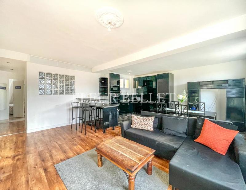 Appartement - 70 m² - 3 pièces