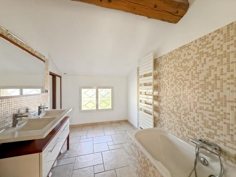 Ferme - 298 m² - 5 pièces