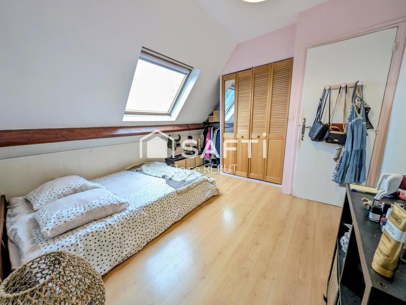 Maison - 140 m² - 6 pièces