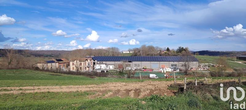 Maison - 5 000 m² - 7 pièces