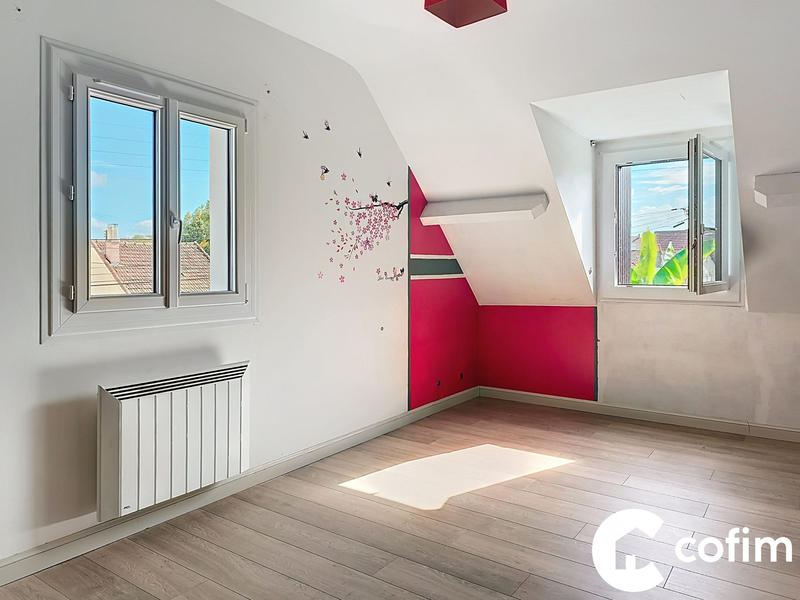 Maison traditionnelle - 133 m² - 5 pièces