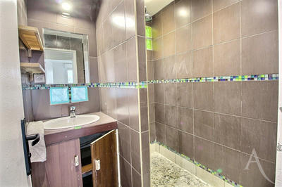 Appartement - 65 m² - 4 pièces