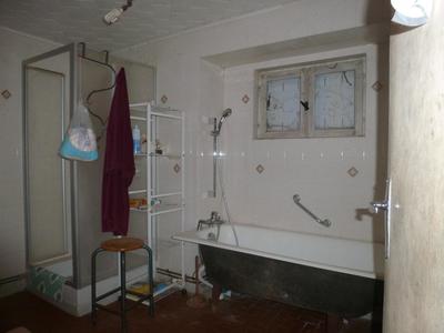 Maison - 165 m² - 8 pièces