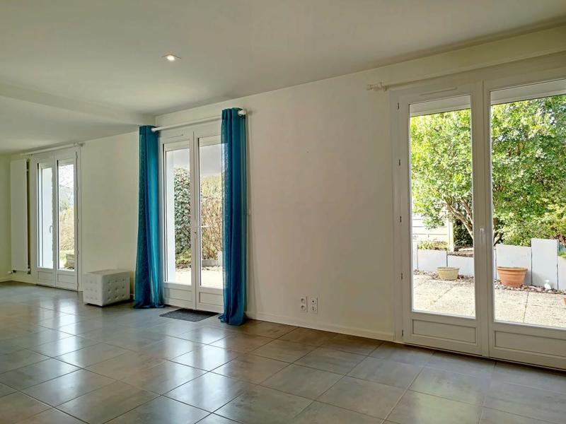 Maison - 92 m² - 3 pièces