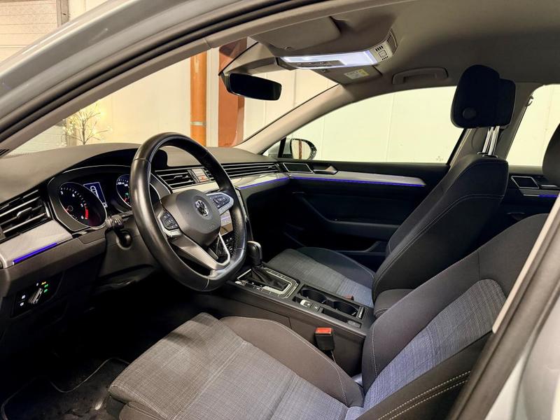 Volkswagen Passat Sw 1.6tdi 120ch Dsg7 - 1ere Main