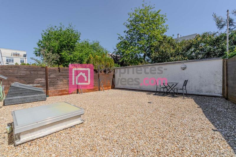 Appartement - 146 m² - 6 pièces