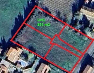 Terrain - 821 m²