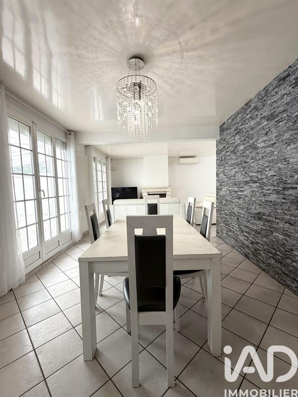 Maison - 191 m² - 6 pièces