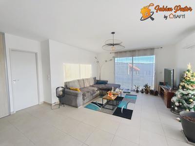 Maison - 91 m² - 4 pièces