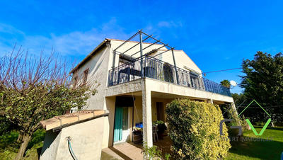 Maison - 156 m² - 7 pièces