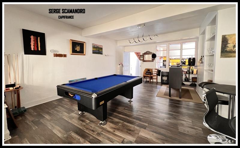 Immeuble - 130 m² - 5 pièces