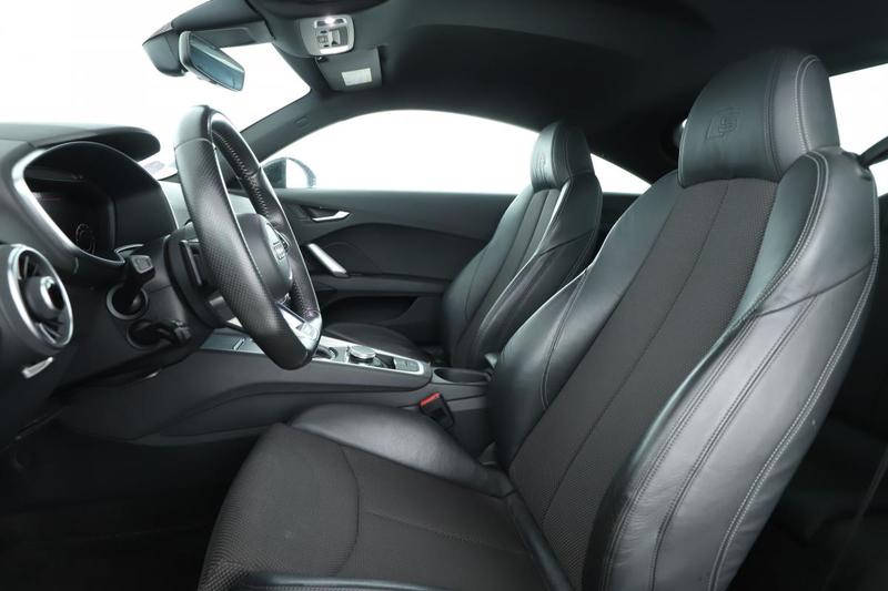 Audi Tt Coupé 2.0 Tfsi s line s tronic 230 ch
