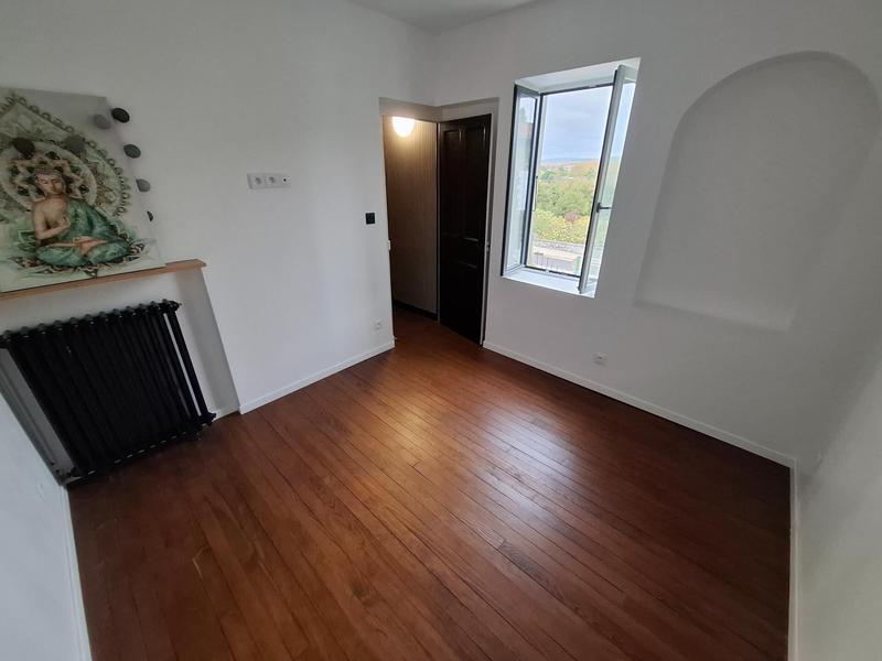 Maison de ville - 83 m² - 4 pièces