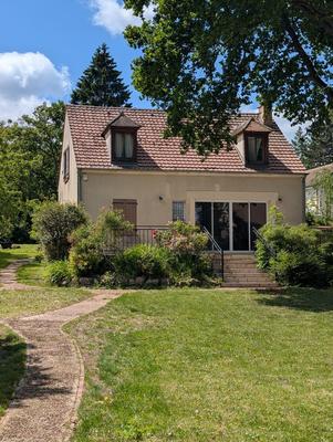 Maison - 115 m² - 6 pièces