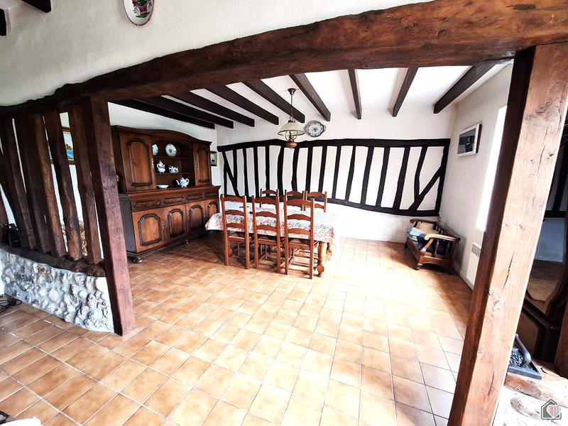 Maison - 81 m² - 5 pièces