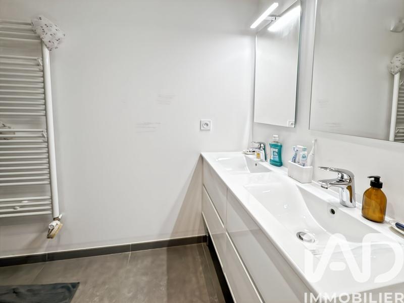 Maison - 162 m² - 6 pièces