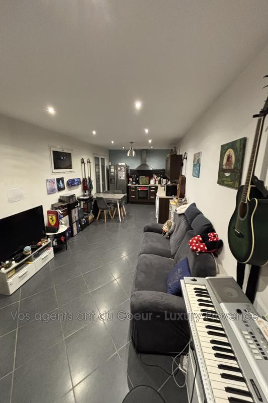 Maison - 69 m² - 3 pièces