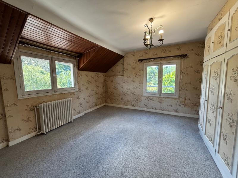 Maison - 105 m² - 6 pièces