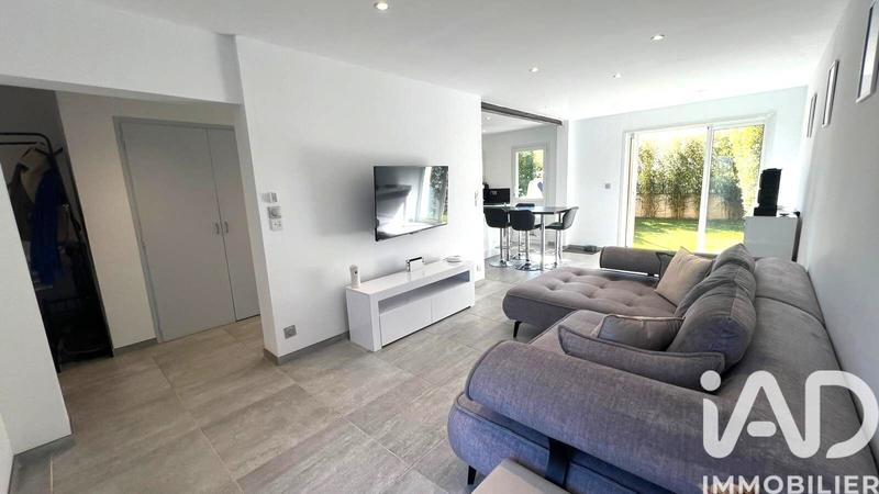 Maison - 95 m² - 4 pièces