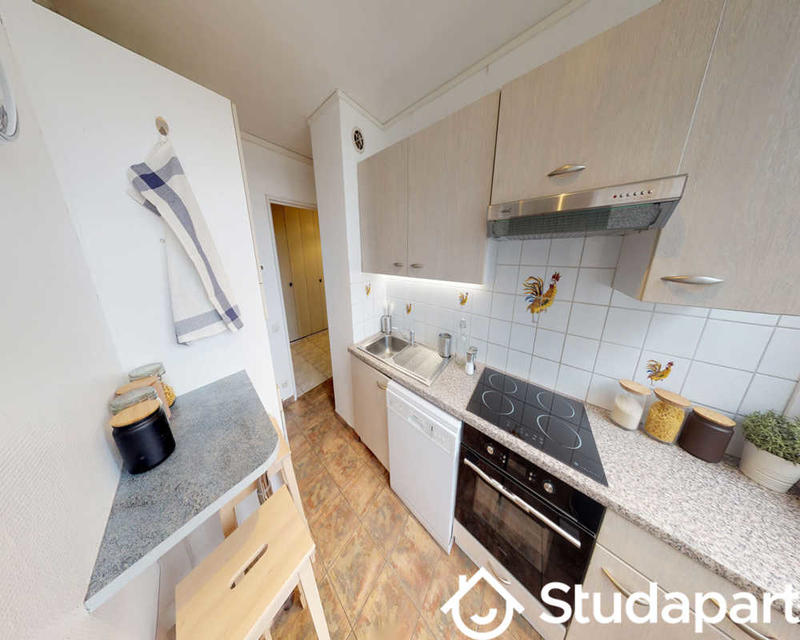 Chambre - 70 m² - 1 pièce