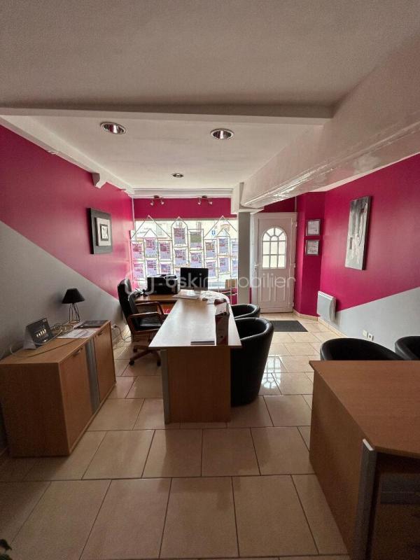 Immeuble - 140 m² - 7 pièces